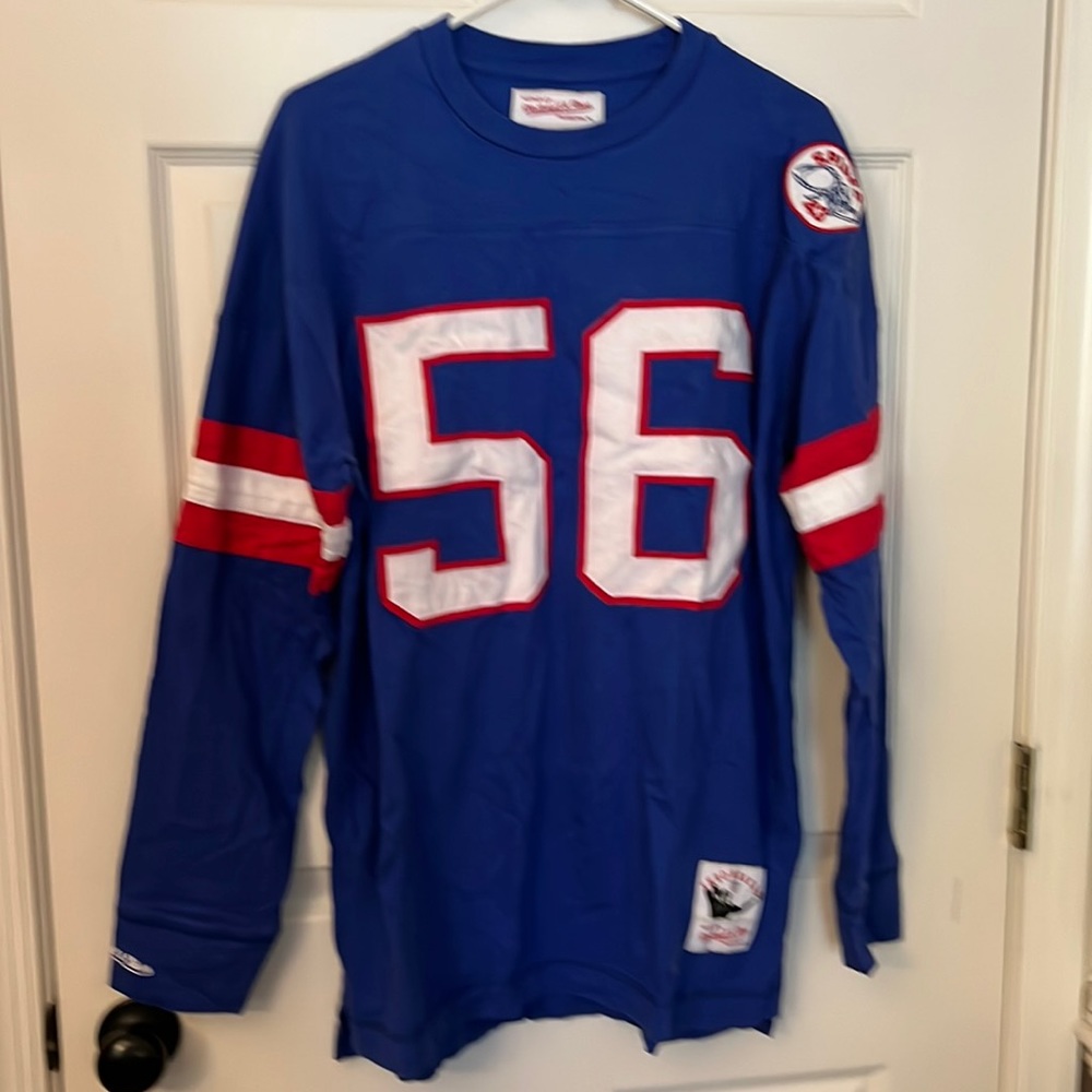 Giants throwback Taylor tee